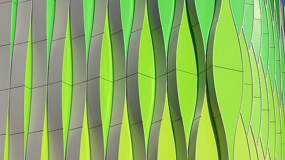 Versionslogo mb WorkSuite 2016 - abstrakter Bildausschnitt eine grünen Fassade
